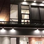 Weis Hotel Simpang Lima Semarang